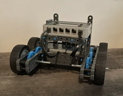VEX IQ car